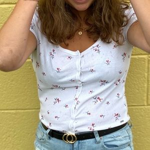 Hollister buttoned up tee